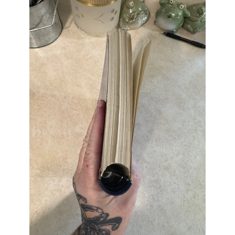 Saturday Review Press le cookbook